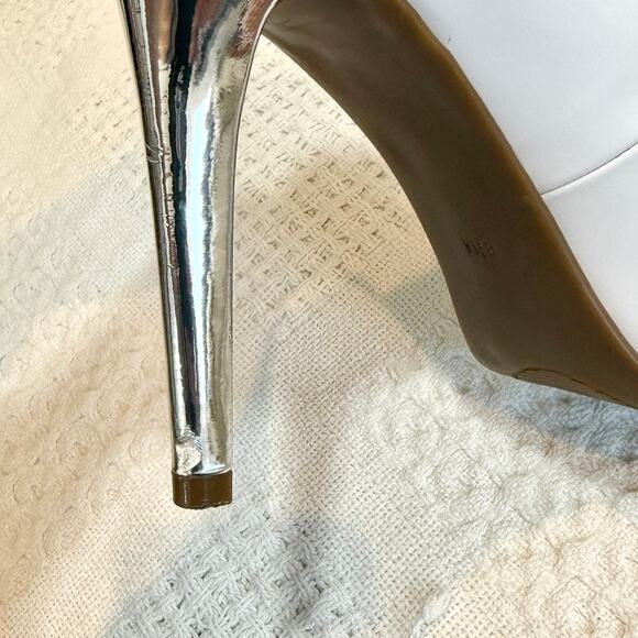 Guess Los Angeles patent 8 1/2 platform peep toe pump 4.5 inch heels 2675 - Picture 2 of 11